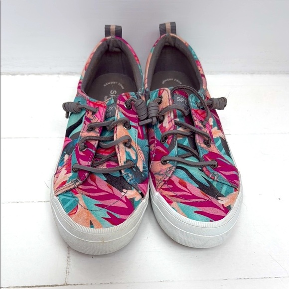 Sperry Crest Vibe Coral Sneakers. - Picture 4 of 12